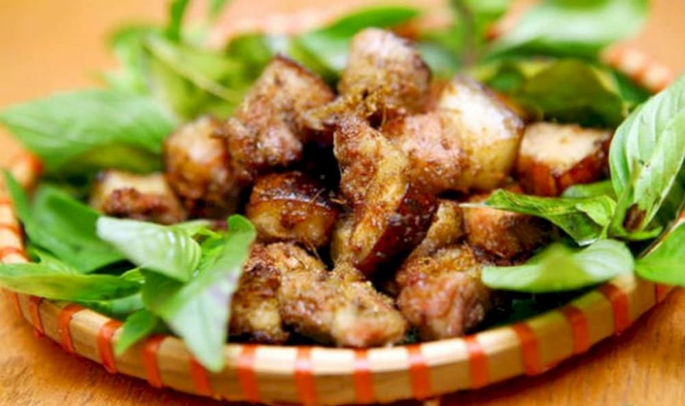 Món ăn có vị thơm và cay nhẹ